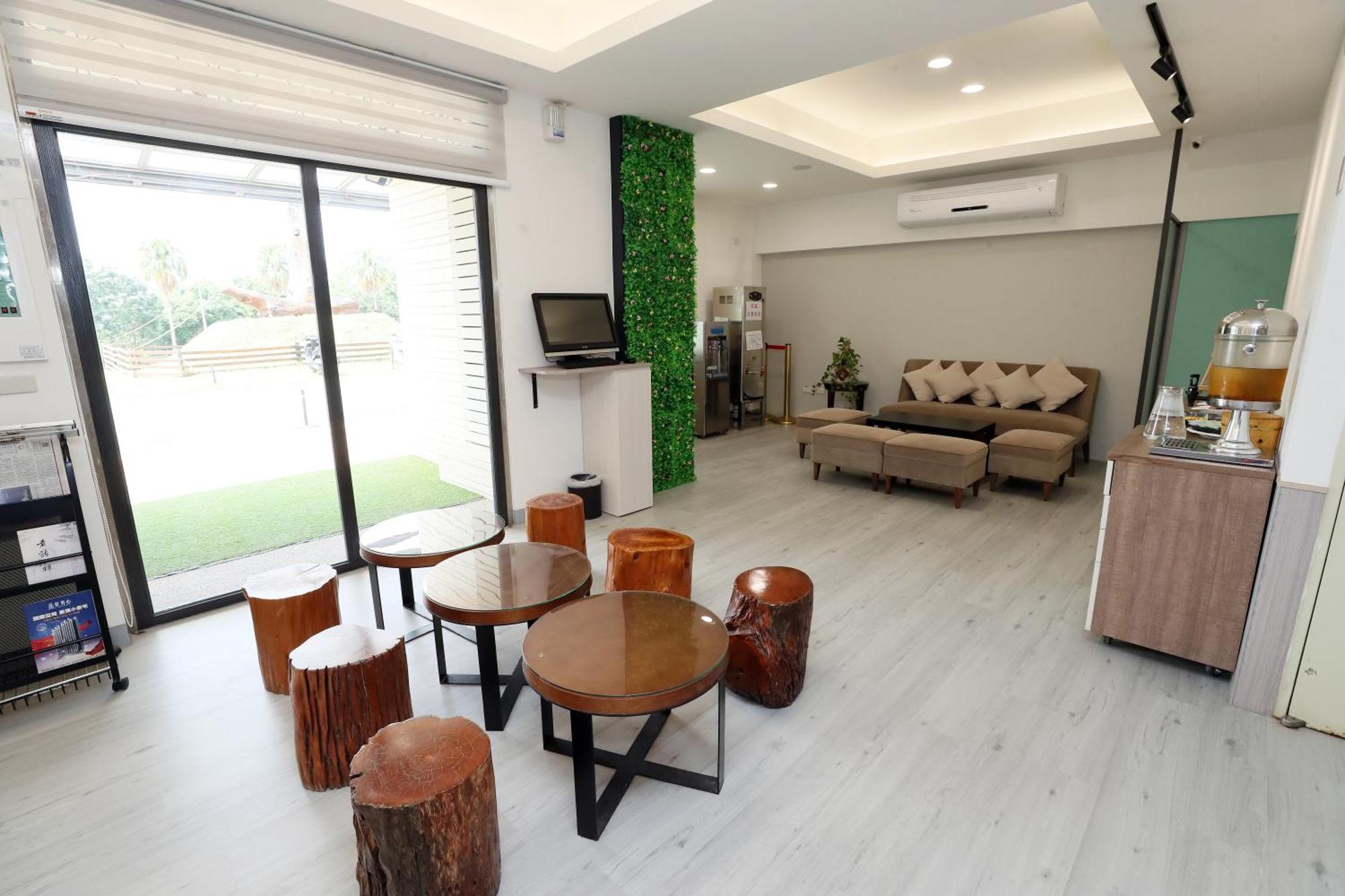 Hoya Resort Hotel Chiayi Exteriör bild