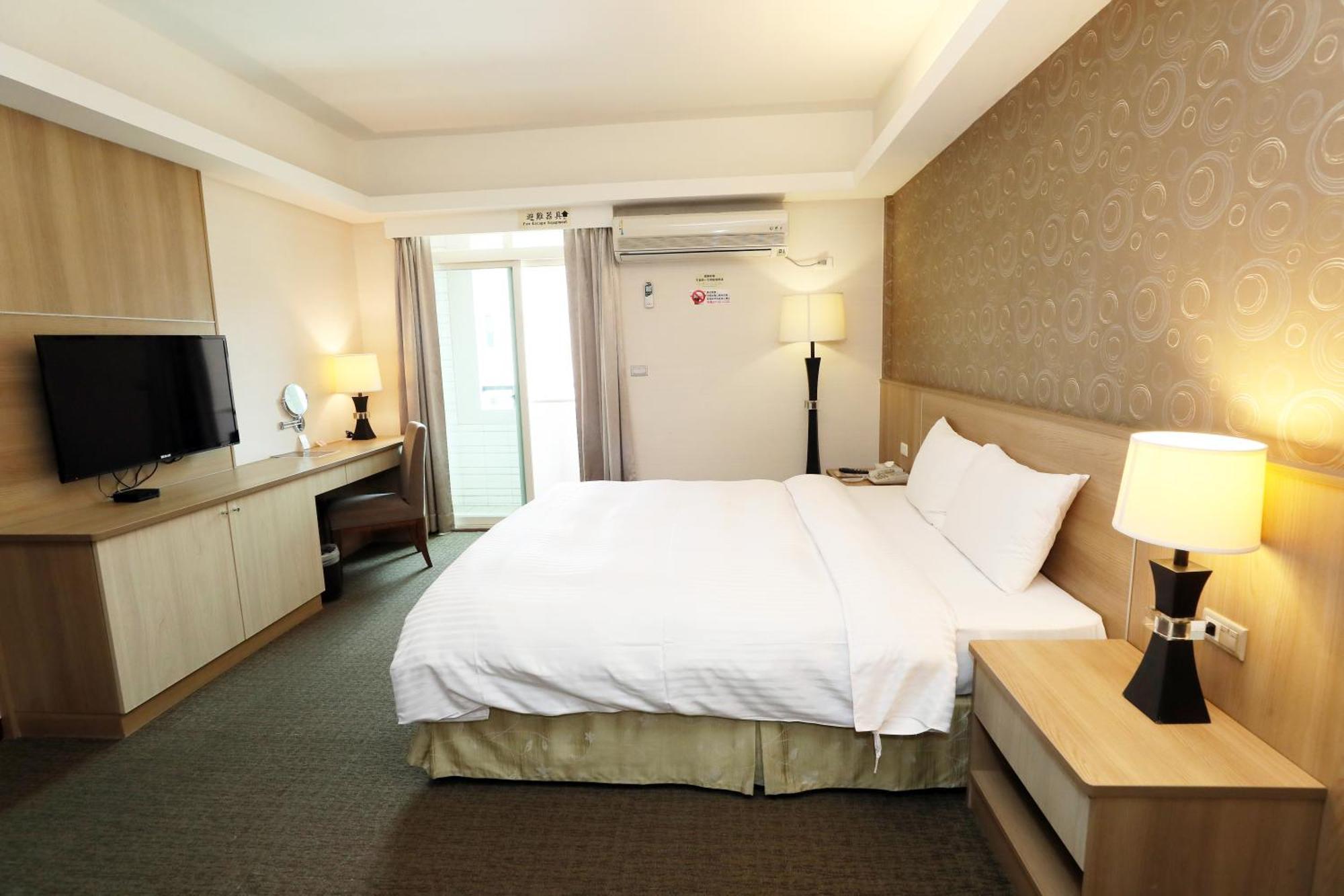 Hoya Resort Hotel Chiayi Exteriör bild